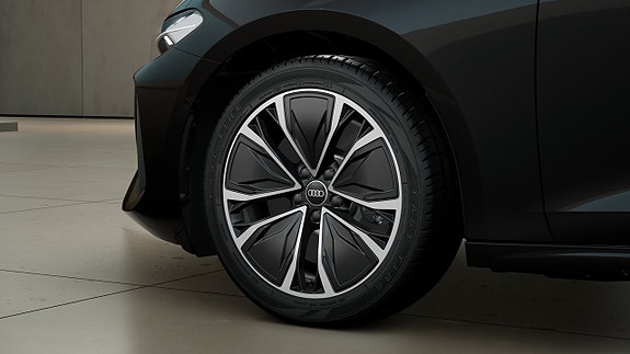 Audi A5 4 of 11