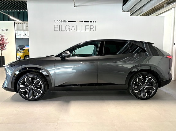 Mazda CX-6e 2 of 23