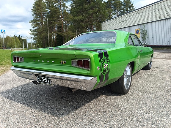 Dodge Coronet 4 of 20