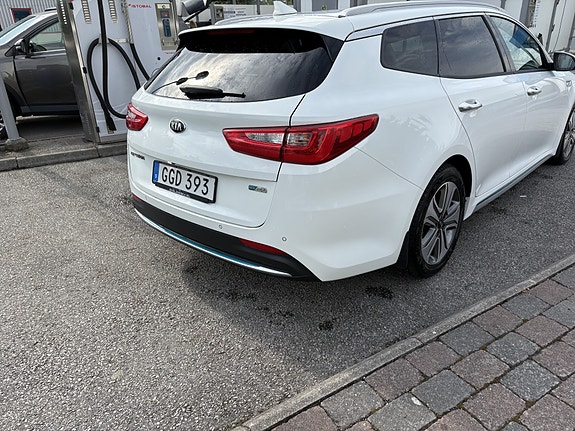 Kia Optima 5 of 11