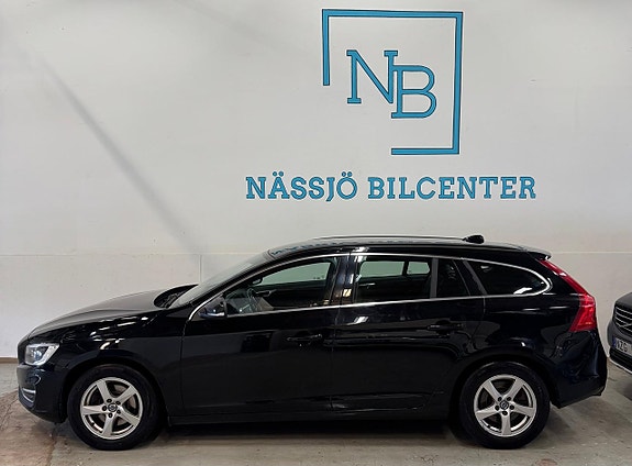 Volvo V60 4 of 16