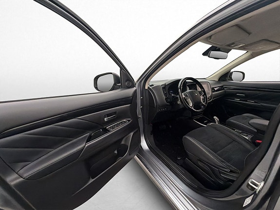 Mitsubishi Outlander 11 of 30