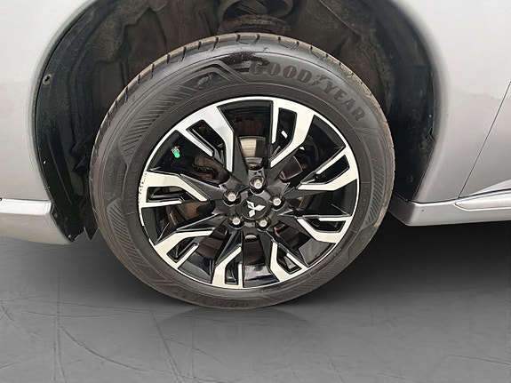 Mitsubishi Outlander 29 of 30