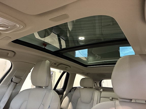 Volvo V60 18 of 23