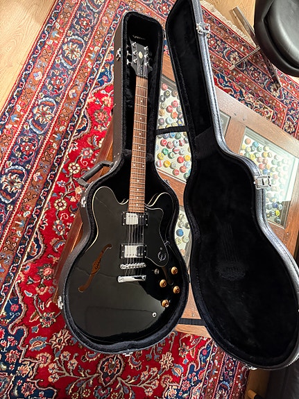 Epiphone Dot EB-335 by Gibson halvakustisk gitarr