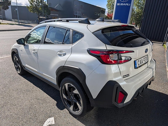 Subaru Crosstrek 3 of 4