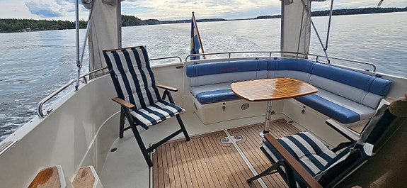 Nimbus 4004 Carisma-90 Volvo Penta TAMD41 x2 -90 12 of 12