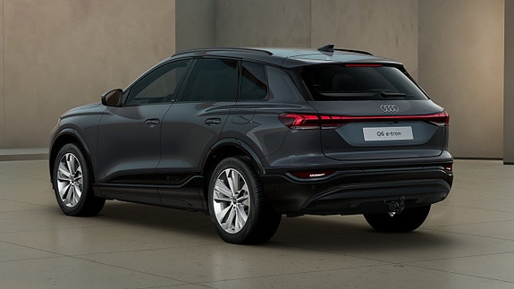 Audi Q6 e-tron 5 of 11