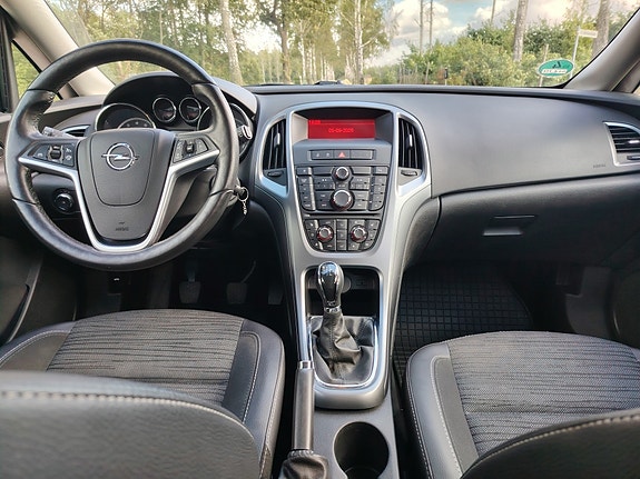 Opel Astra 3 of 4