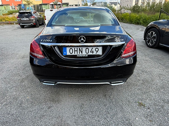 Mercedes-Benz C220 d 10 of 12