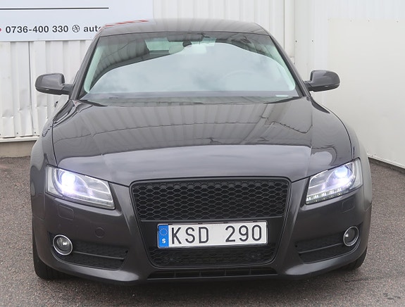 Audi A5 2 of 21