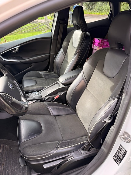 Volvo V40 7 of 7
