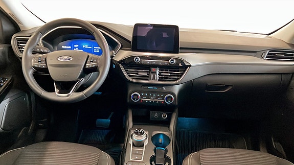 Ford Kuga 4 of 12