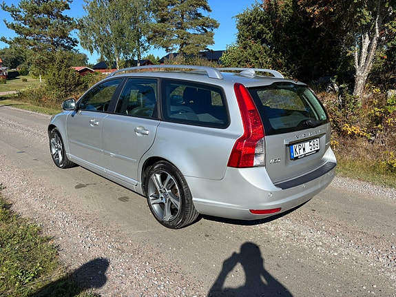 Volvo V50 4 of 6