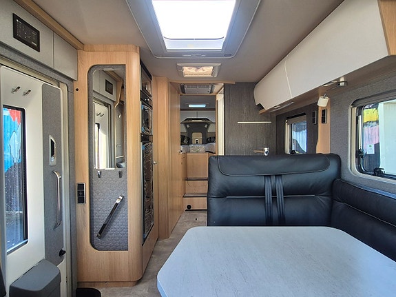 Hymer Masterline I 780 BlackLine Mycket välutrustad! Fabriksny! 6 of 16