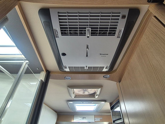Hymer Masterline I 780 BlackLine Mycket välutrustad! Fabriksny! 13 of 16