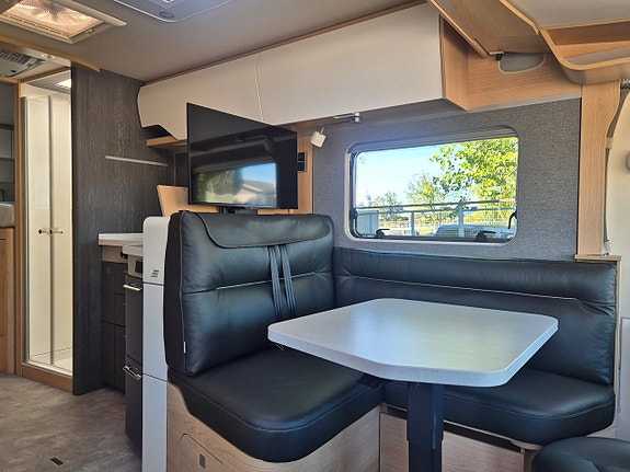 Hymer Masterline I 780 BlackLine Mycket välutrustad! Fabriksny! 5 of 16