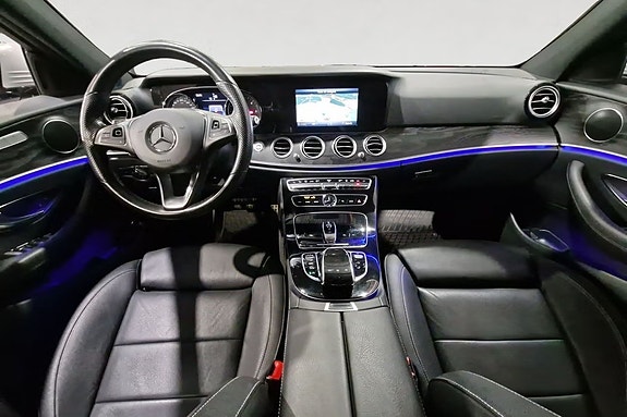 Mercedes-Benz E220 d 5 of 7