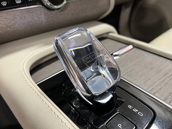 Volvo XC90 20 of 27