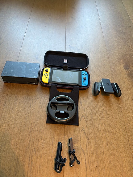 Nintendo Nintendo Switch spelkonsol med tillbehör + spel