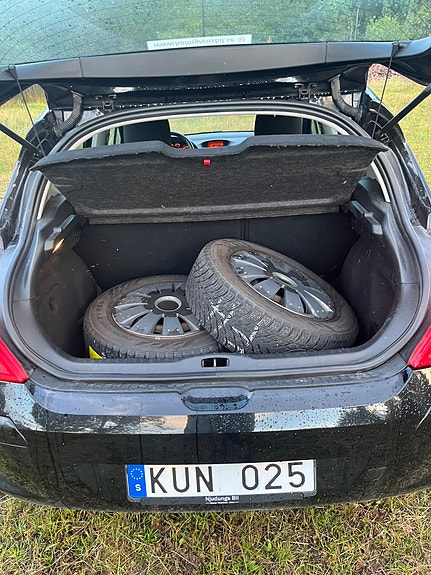 Peugeot 308 7 of 12