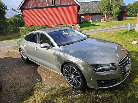 Audi A7 2 of 6
