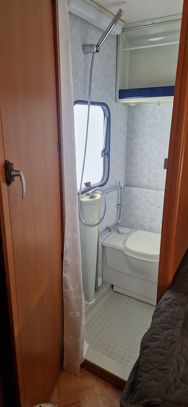Adria Unica C 503 UP 8 of 10