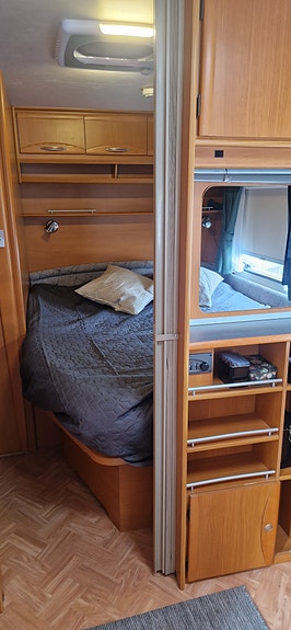 Adria Unica C 503 UP 9 of 10