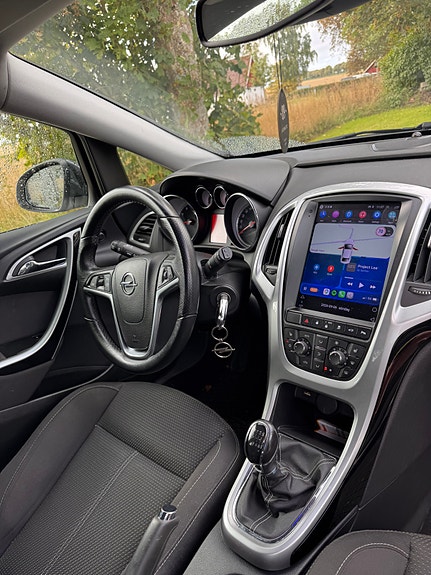 Opel Astra 5 of 6