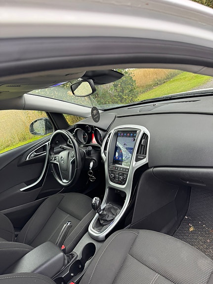 Opel Astra 6 of 6