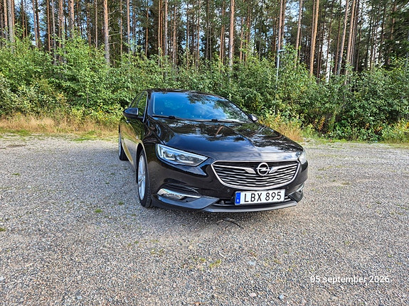 Opel Insignia 6 of 9