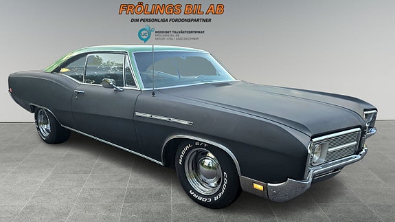 Buick Le Sabre 7 of 24