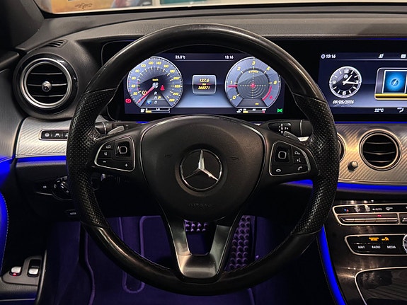 Mercedes-Benz E220 d 14 of 29