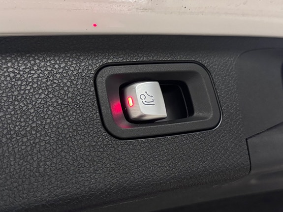 Mercedes-Benz E220 d 28 of 29