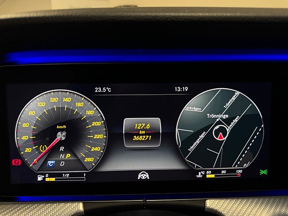 Mercedes-Benz E220 d 16 of 29