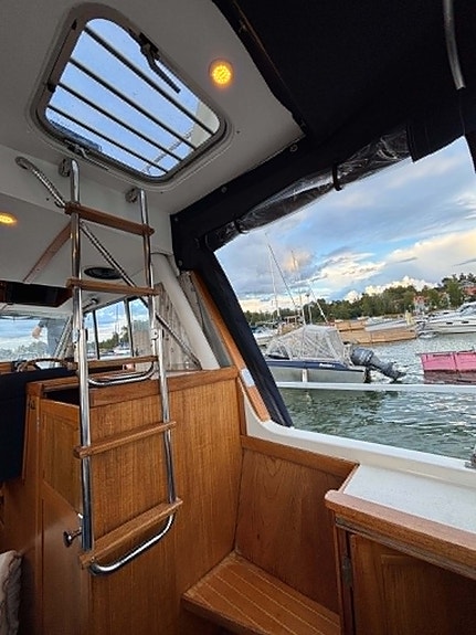 Forbina 9000 med stora flybridge Mkt fint skick 16 of 25