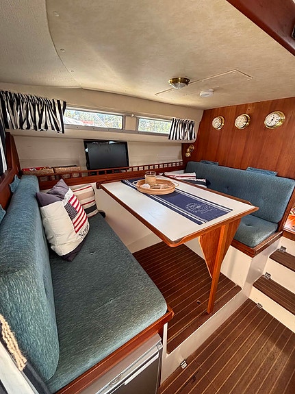 Forbina 9000 med stora flybridge Mkt fint skick 21 of 25