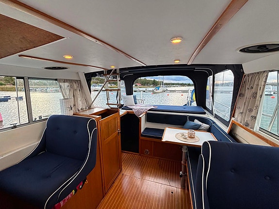 Forbina 9000 med stora flybridge Mkt fint skick 6 of 25