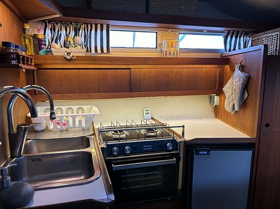 Forbina 9000 med stora flybridge Mkt fint skick 24 of 25
