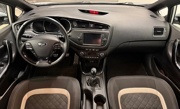 Kia Ceed 6 of 11