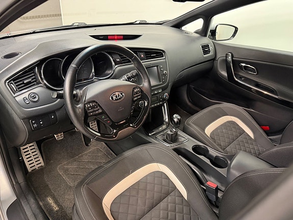 Kia Ceed 7 of 11
