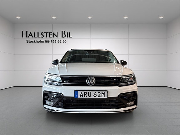 Volkswagen Tiguan 3 of 24