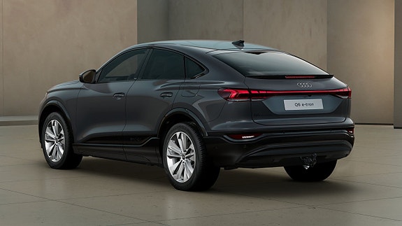 Audi Q6 e-tron 5 of 11
