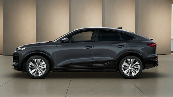 Audi Q6 e-tron 3 of 11