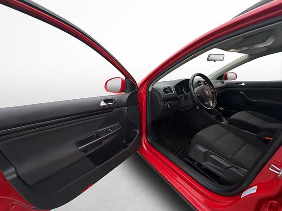 Volkswagen Golf I 11 of 29