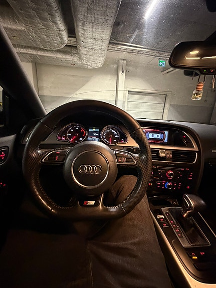 Audi A5 5 of 7