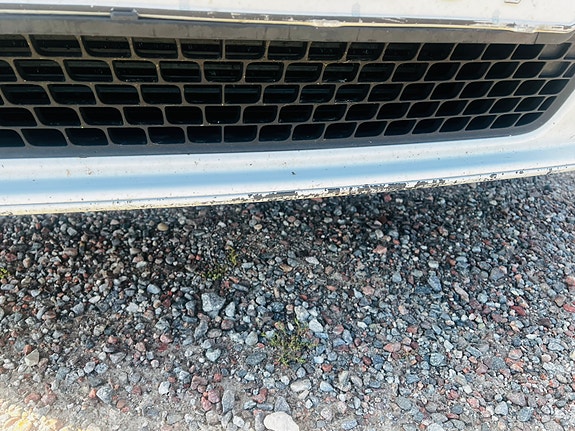 Volvo V70 11 of 16