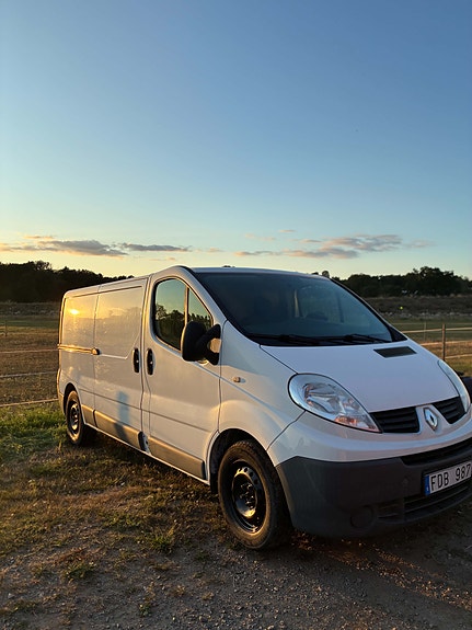 Renault Trafic 3 of 7