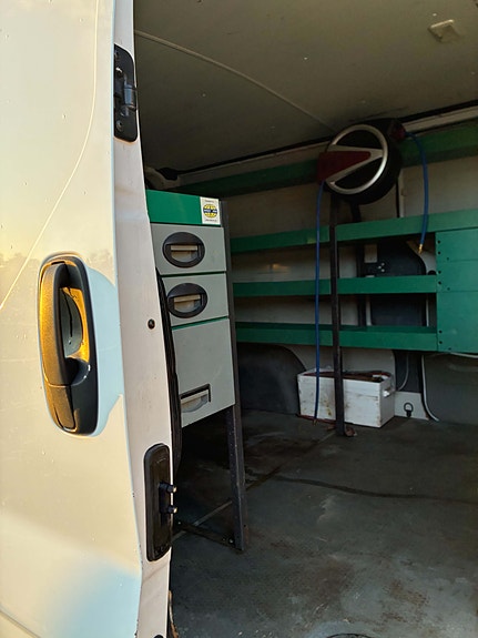 Renault Trafic 7 of 7