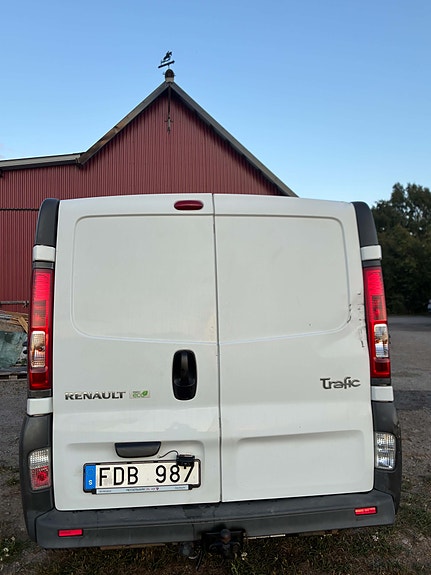 Renault Trafic 4 of 7